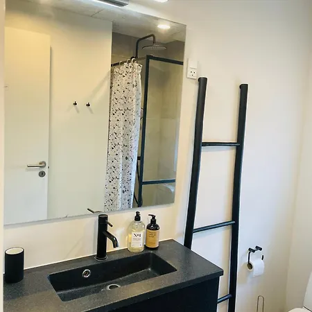 Проживание в семье The Cosy Corner